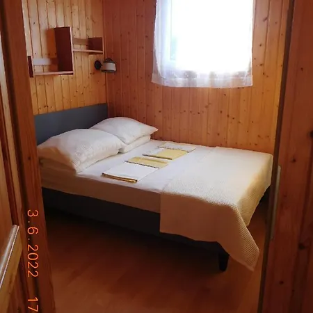 Alojamento de Turismo Selvagem Marina Wicie (West Pomeranian)