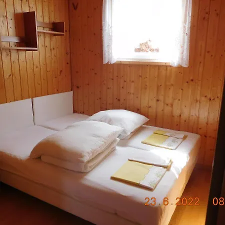 Marina Lodge